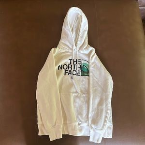 North Face Women’s Hoodie!